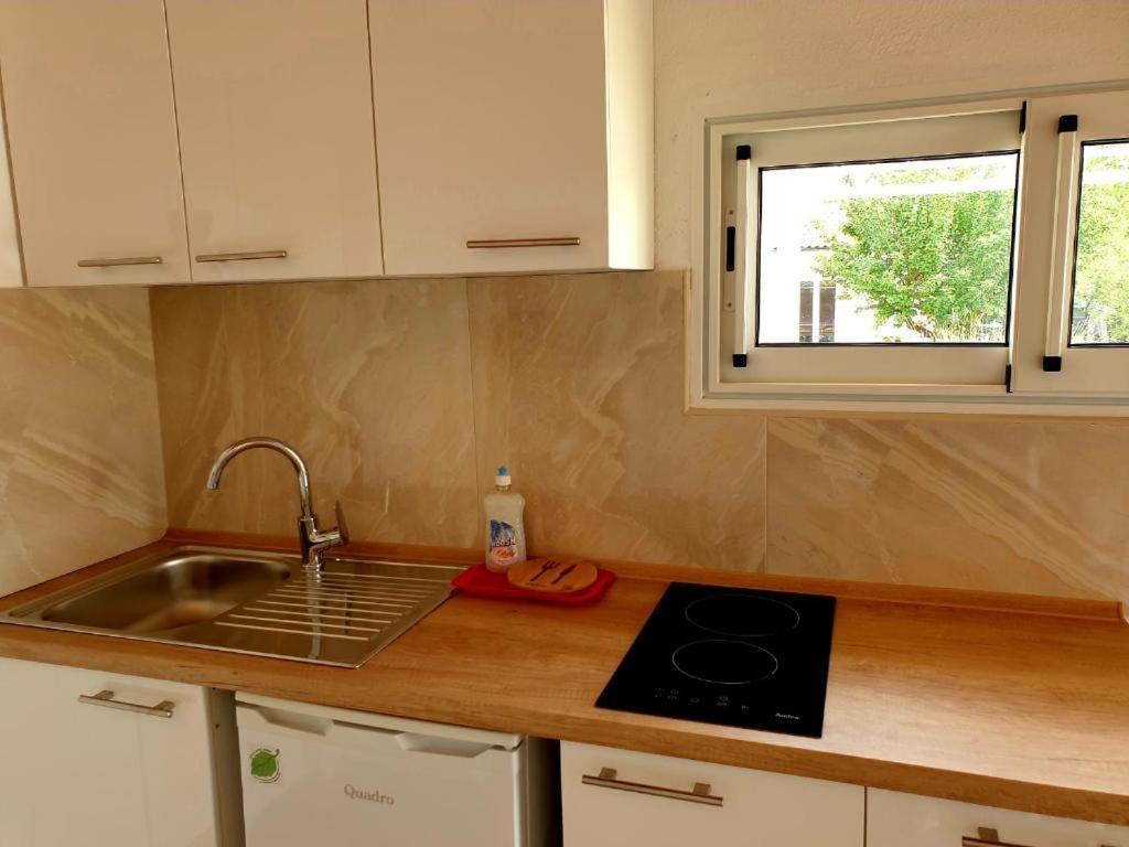 Apartments Hodanic Krk Town Exterior photo